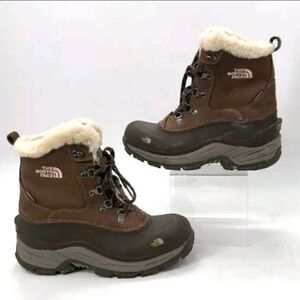 The North Face McMurdo Winter Boots Women 8 or Men 6.5